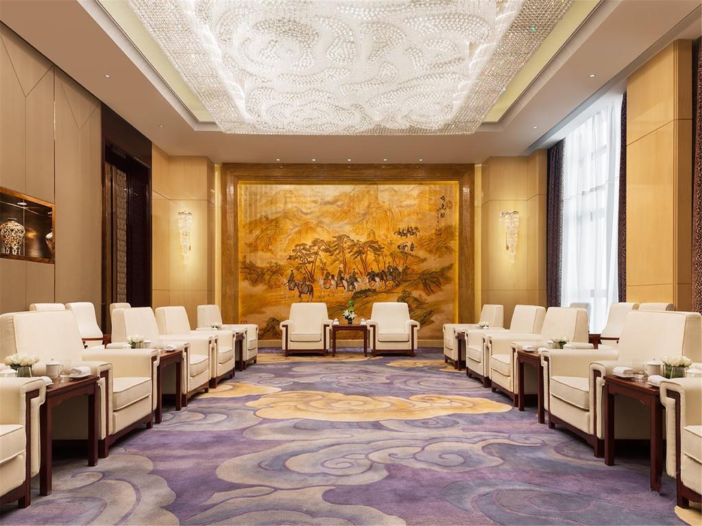 Wanda Realm Fushun Hotel Fushun  Buitenkant foto